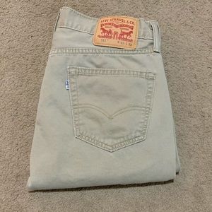 Levi 511 Khaki Jeans